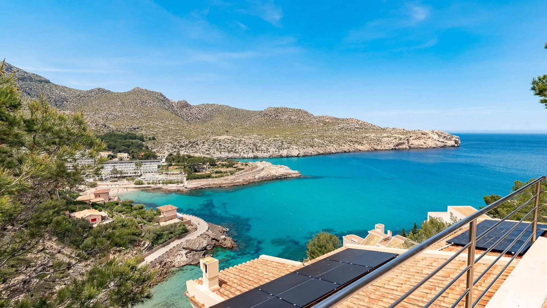 Beach Villa Cala Carbo By Sealand Villas Cala de Sant Vicenc İspanya
