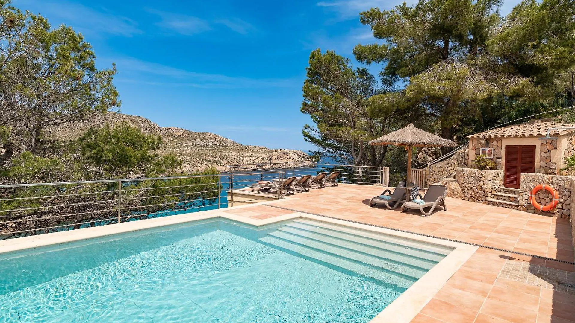 Beach Villa Cala Carbo By Sealand Villas Cala de Sant Vicenc
