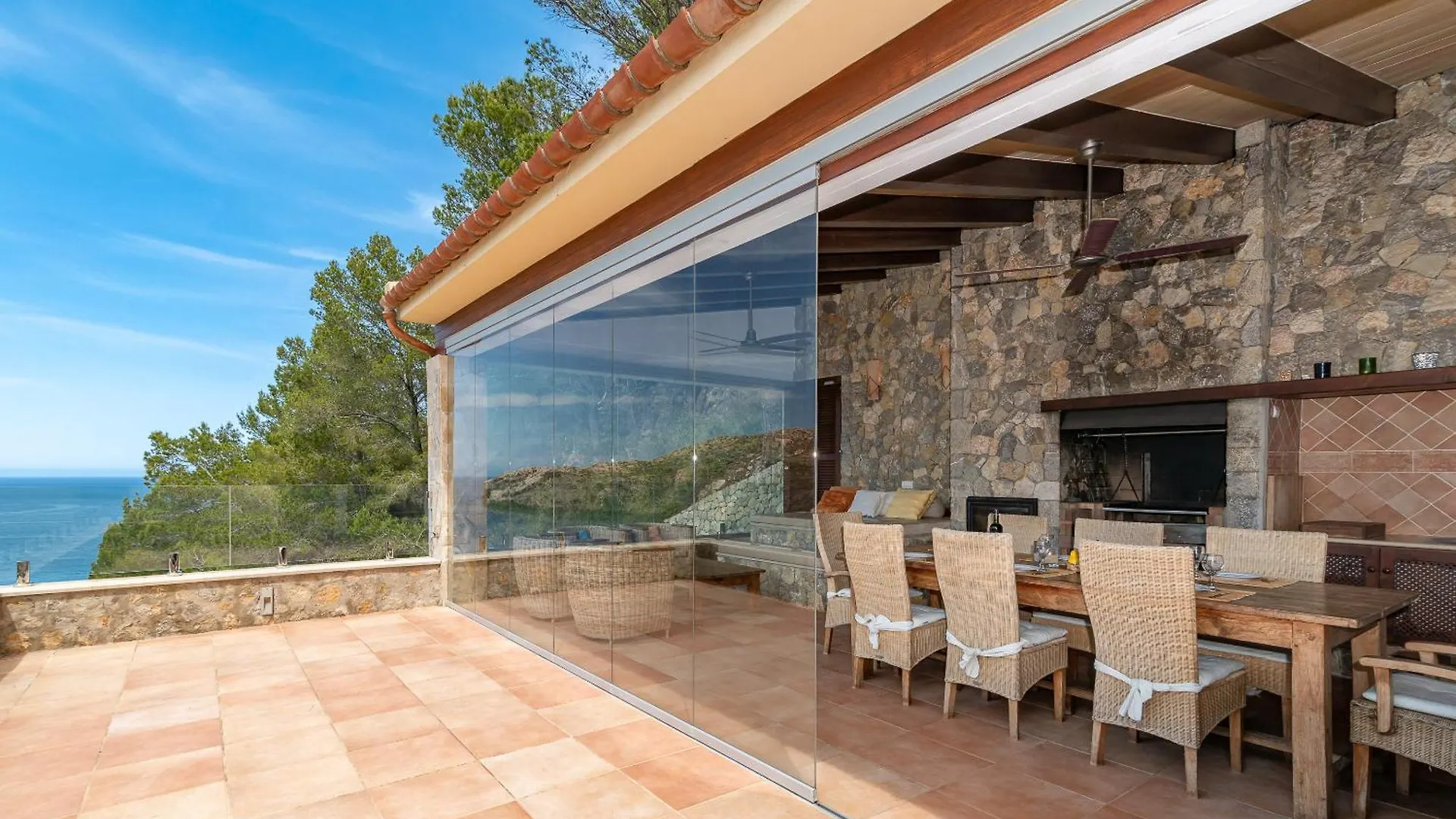 Beach Villa Cala Carbo By Sealand Villas Cala de Sant Vicenc