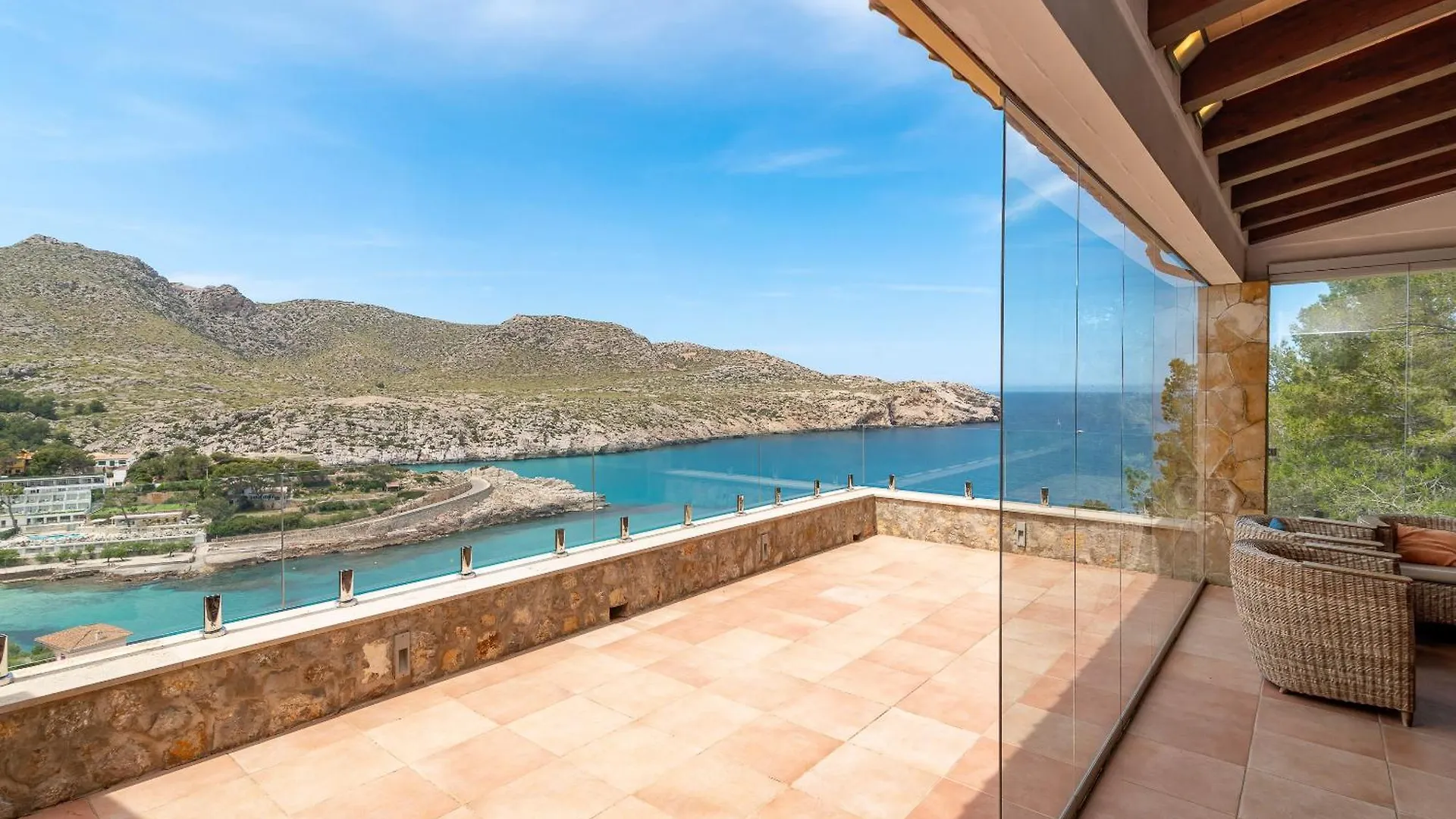 Beach Villa Cala Carbo By Sealand Villas Cala de Sant Vicenc