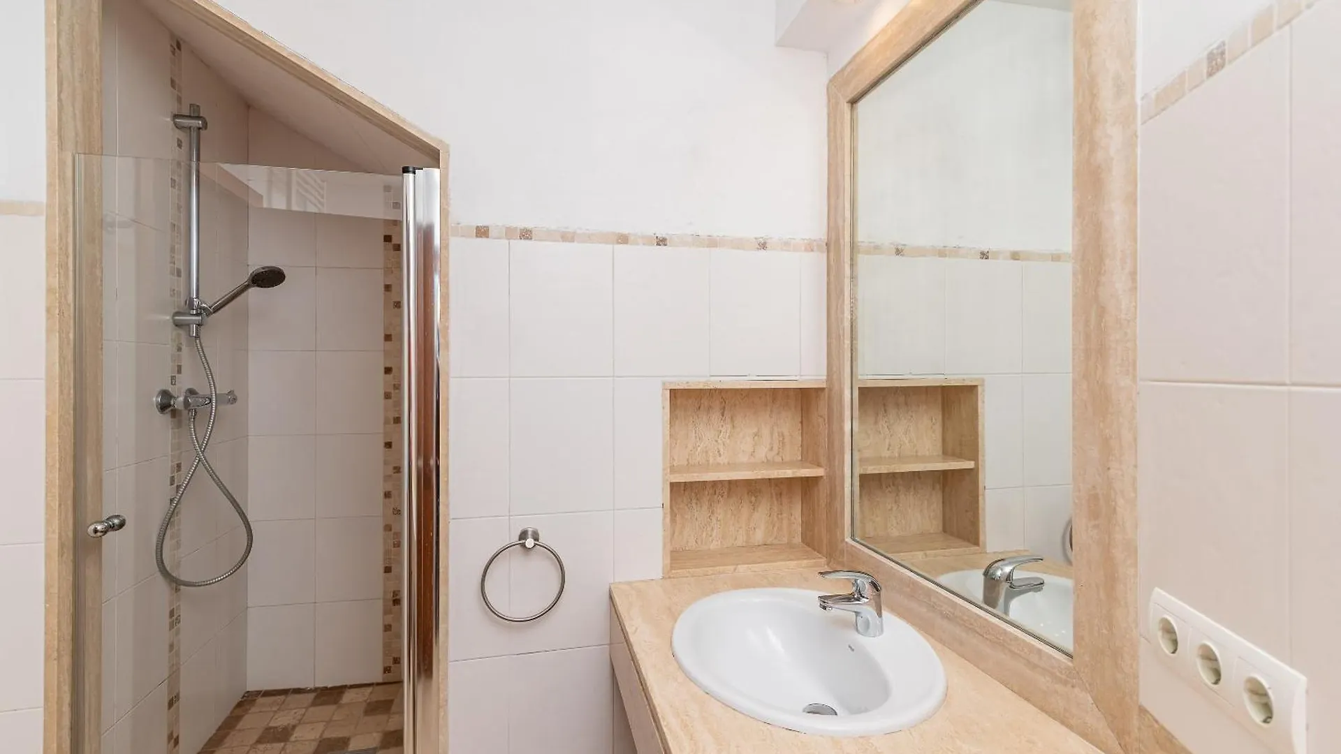Beach Villa Cala Carbo By Sealand Villas Cala de Sant Vicenc İspanya